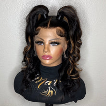 Load image into Gallery viewer, Wigs - ready to wear
