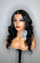 Load image into Gallery viewer, Wigs - ready to wear