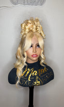 Load image into Gallery viewer, Wigs - ready to wear