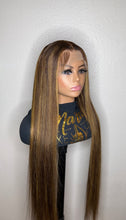 Load image into Gallery viewer, Wigs - ready to wear