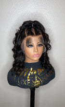 Load image into Gallery viewer, Wigs - ready to wear